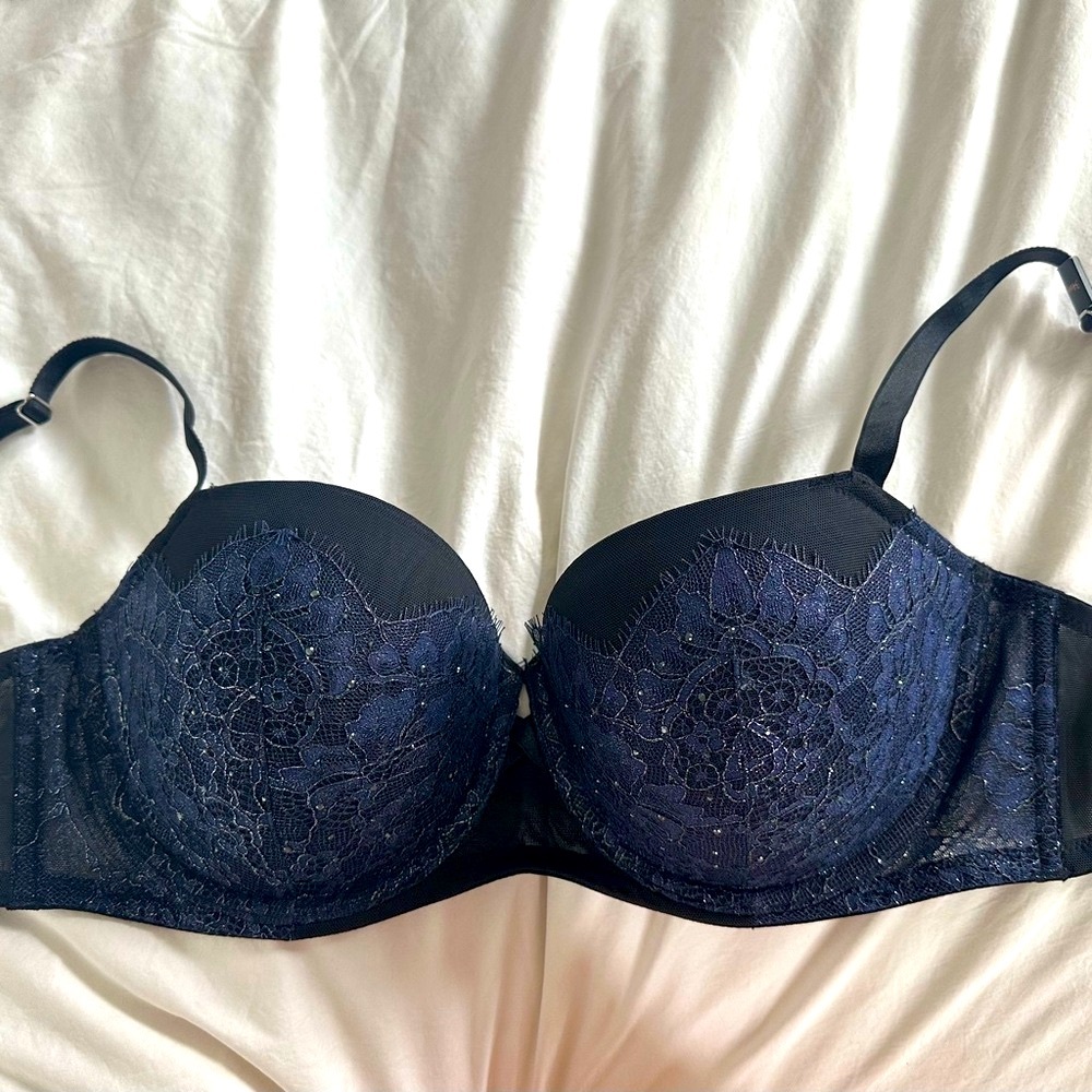Victoria's Secret crystal Black/Midnight navy very sexy uplift balconet bra